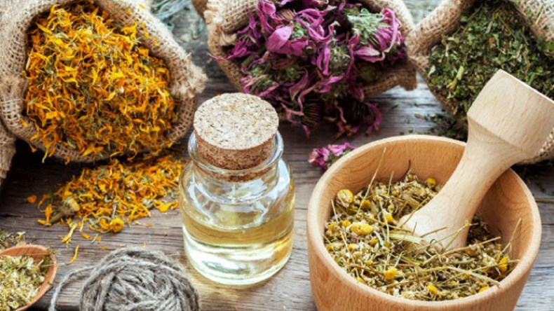 خلطات صحراوية مجهولة تجذب الفتيات في الفايسبوك