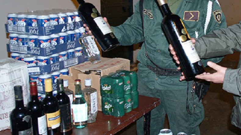 حجز 1580 قارورة خمر كانت مموهة بأكياس الحليب