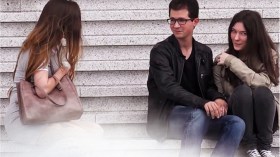 رجال يهربون مع الصديقة الحميمة لزوجاتهم