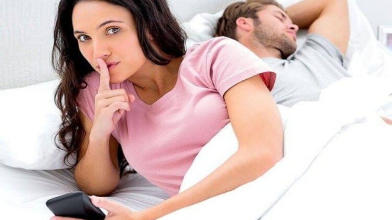 زوجات خائنات.. الوجه الآخر للعشق الممنوع في الجزائر!