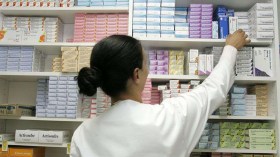 اجتماع طارئ بوزارة الصحة لحل أزمة الأدوية