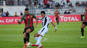 الاحتراف… مات في المهد