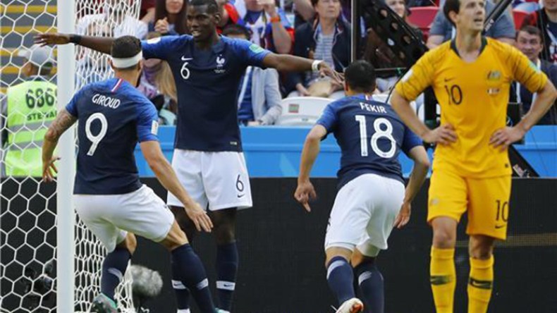 بداية غير مقنعه “للديوك” في المونديال