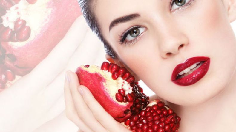 إليك خلطات الرمان الفعالة لتبييض البشرة؟!