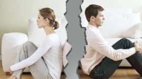 أنا حساسة وزوجي لا يعترف بالرومنسية!