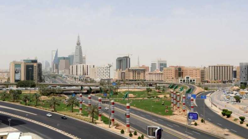 تخفيف قيود حظر التجول بالسعودية في رمضان