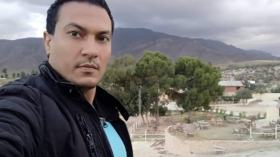 صحفي تونسي يحرق نفسه ويشعل الاحتجاجات