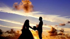 إماراتية تهاجم المتزوجات وتتذمر من حياة العزوبية!