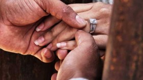 الزواج بين الأمس واليوم.. مسنون يحكون وشباب يبكون!