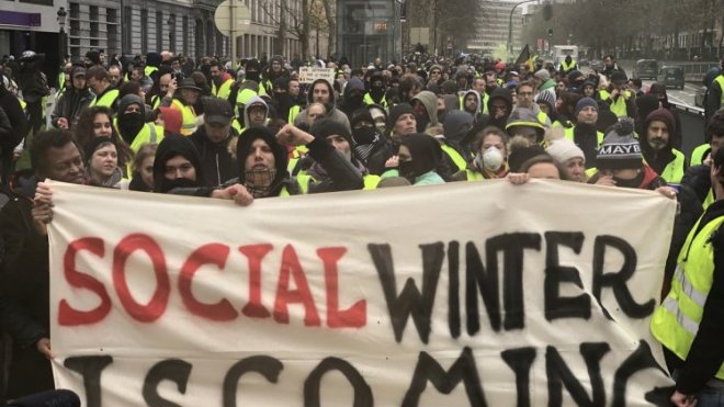 “السترات الصفراء” يحتجون في بلجيكا وهولندا