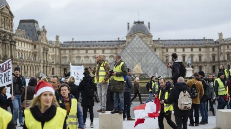 تظاهرات “خجولة” للسترات الصفراء في فرنسا