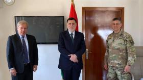 السراج يجتمع مع قائد القوات الأمريكية في إفريقيا