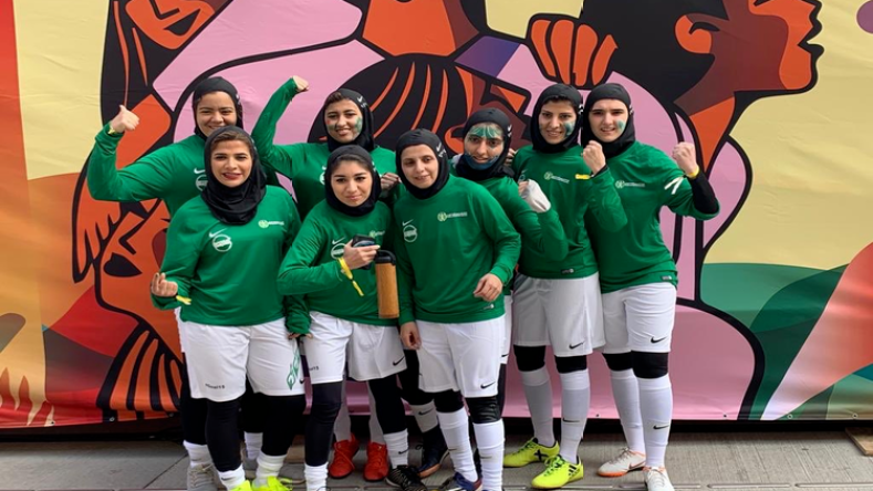 سعوديات يتنافسن على 500 ألف ريال في أول دوري كرة قدم