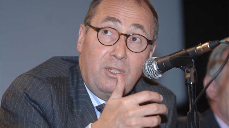 سعادة السفير.. وتعاسة الجزائريين!