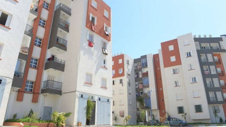 شركة أجنبية تبني مقابر سكنية للجزائريين بتواطؤ مسؤولين محليين