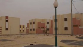 مستفيدو مشروع 177 مسكن على صفيح ساخن بالوادي