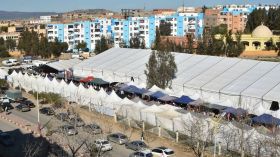 موقع تنصيب الخيمة التجارية ببئر توتة يمنحها 950 مليون في نصف شهر