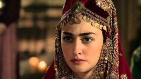 “السلطانة حليمة” ومراد يلدريم يجتمعان في مسلسل جديد.. وهذه التفاصيل!