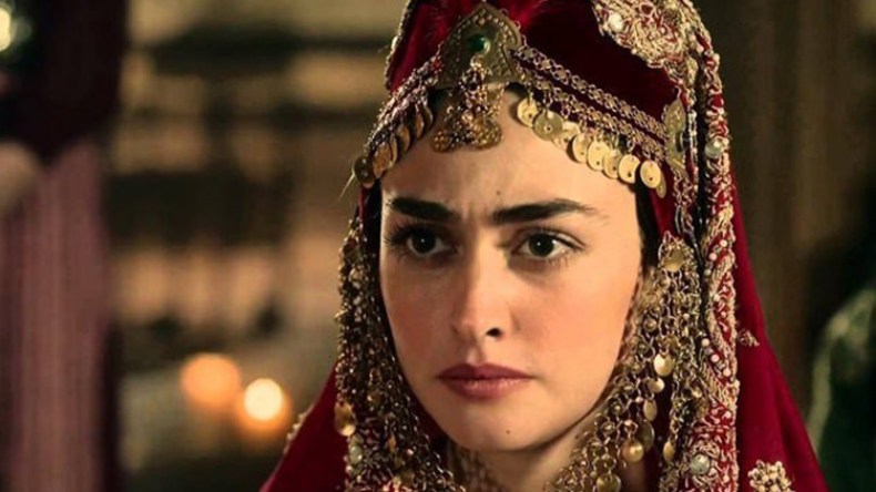 “السلطانة حليمة” ومراد يلدريم يجتمعان في مسلسل جديد.. وهذه التفاصيل!