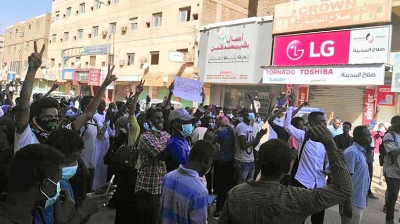 توقيف 816 شخصاً خلال احتجاجات السودان