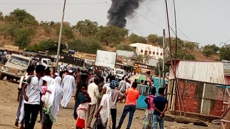 مقتل مسؤولين إثر تحطم مروحية في السودان