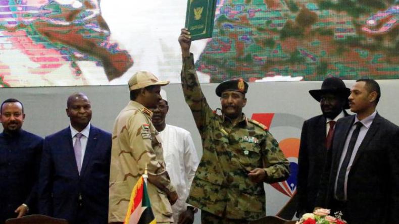 إقالة المتحدث باسم خارجية السودان بعد تأييده للتطبيع