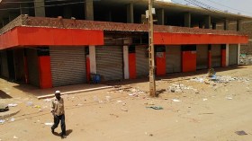 العصيان مستمر في السودان (صور وفيديو)