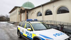 جماعات متطرفة تدعو لحرق المساجد وقتل المسلمين