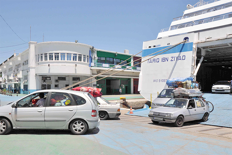 Government Imposes New Procedures On Algerian Expatriates