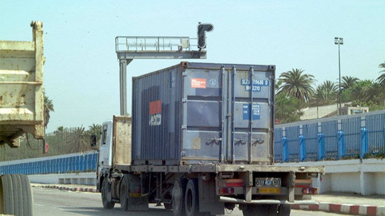 لهذا السبب سائقو الحافلات والشاحنات ممنوعون من السير في 2019