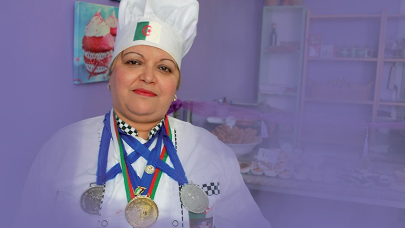 “البركوكس” و”طاجين الخوخ” فتحا لي أبواب الشهرة