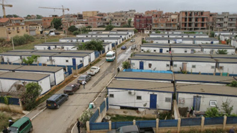 50 عائلة بشاليهات الكرمة في بومرداس تبيت في العراء