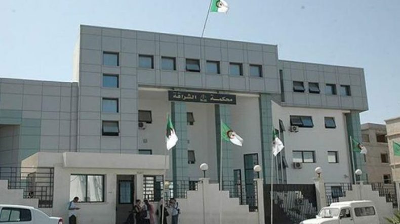 التماس الحبس عام لشرطيين سابقيين بتهمة التجمهر أمام إقامة الدولة