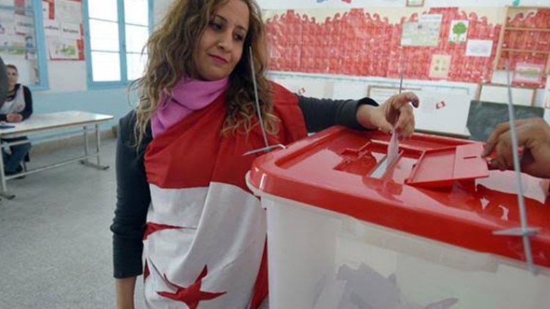 لستم أوصياء على الشعب