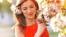 شعرك تاجك.. غذيه مع الربيع