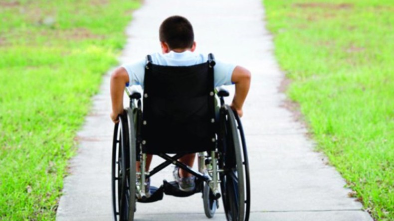 15 ألف طفل من مرضى الشلل الدماغي يطالبون بحقهم في العلاج والدراسة