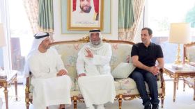 أول ظهور علني لرئيس الإمارات منذ شهور