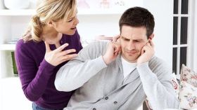 ربما أنا التي اشتكى مني زوجي!