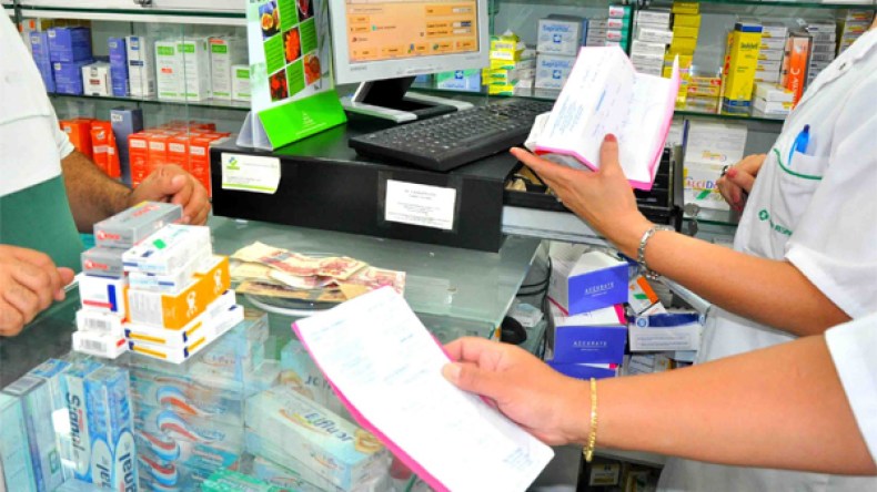 هكذا يمكن للمعوزين غير المؤمنين الإستفادة من الأدوية مجانا