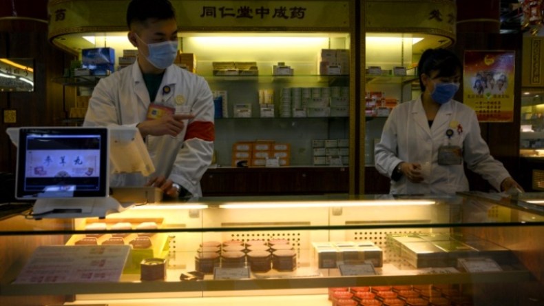 الصين تعدم آلاف الدواجن بسبب إنفلونزا الطيور