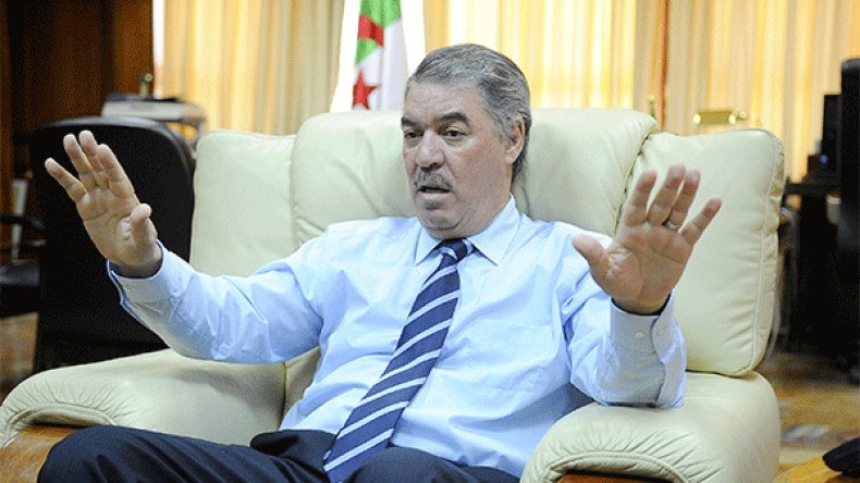 ماذا تقول يا حجار؟!