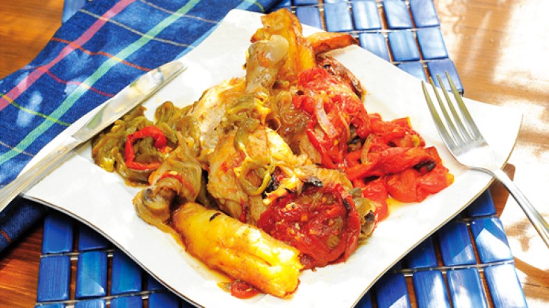 دجاج في الفرن بالخضار