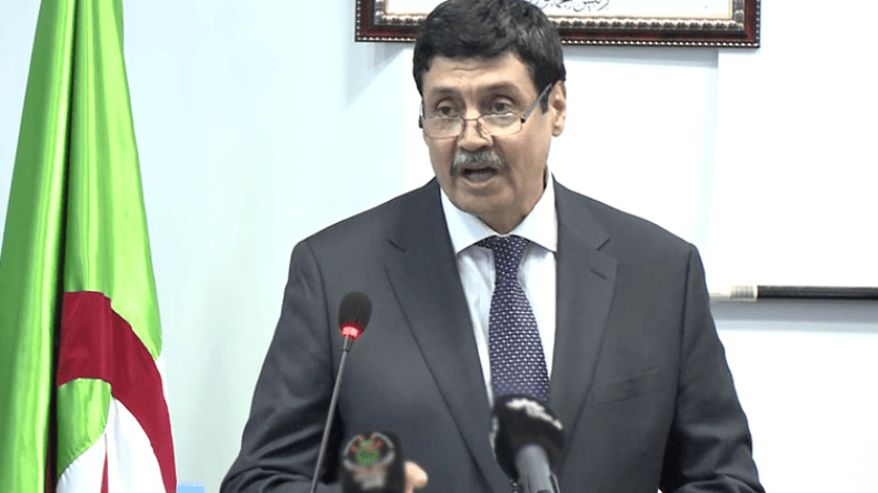 وزارة المجاهدين: زيتوني لا يملك الجنسية الفرنسية