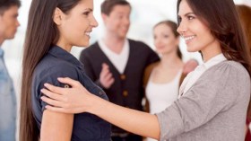 من علامة للاحترام إلى فتنة بين الأفراد