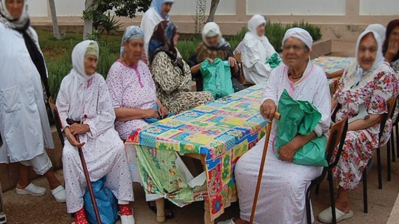 إنزال وزاري على المستشفيات وديار العجزة