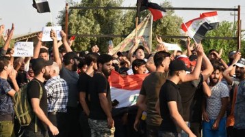 مغارم الديمقراطية المحمولة على ظهر الدبابة