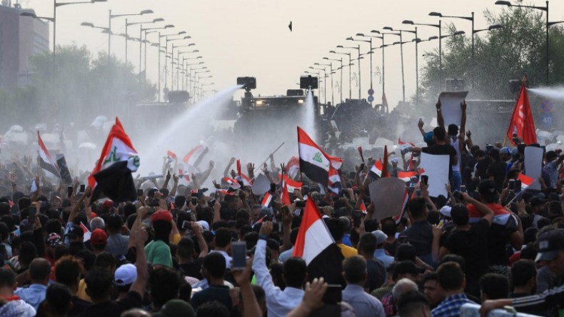 انتفاضة العراق: إعلام محاصر وديبلوماسية صامتة