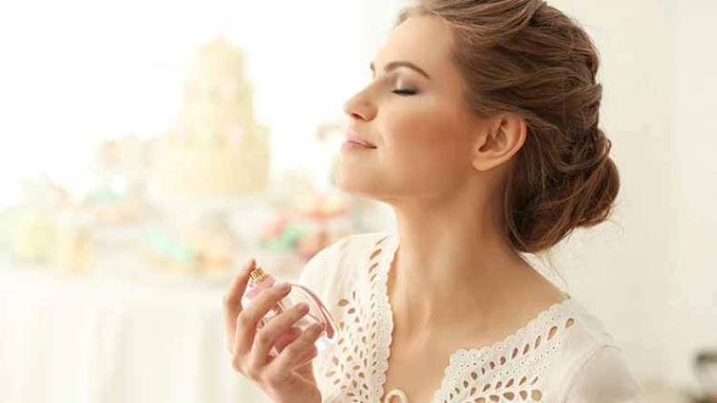 العطور التي تناسب شخصيتك
