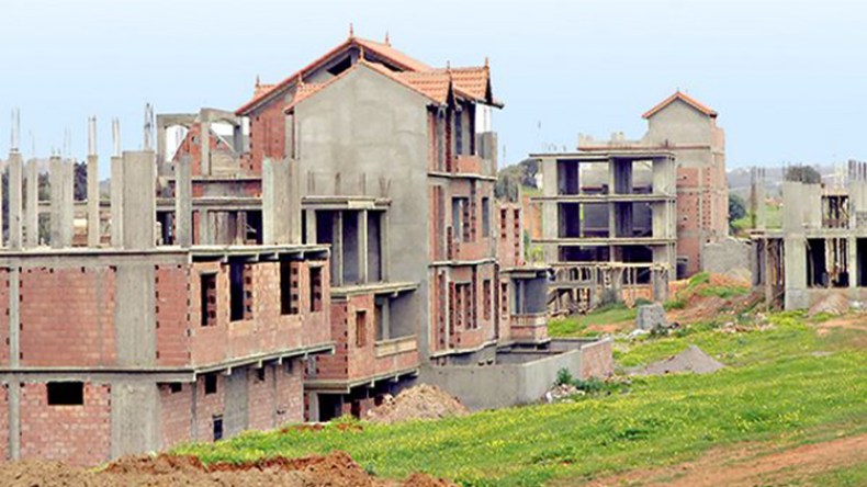 مستفيدون على الورق من تجزئات ترابية يستنجدون بوالي المسيلة