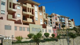 عصابة عقار تبيع قطعا أرضية بـ30 مليارا بالأحياء الراقية للعاصمة